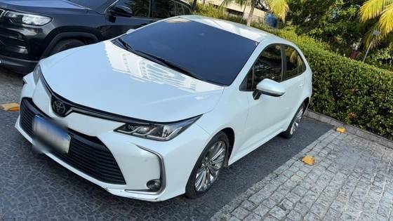 TOYOTA COROLLA 2.0 VVT-IE FLEX XEI DIRECT SHIFT TOYOTA COROLLA 2.0 VVT-IE FLEX XEI DIRECT SHIFT